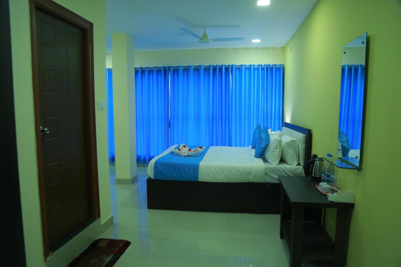 Hotel Sky Park Shamshabad Ngoại thất bức ảnh