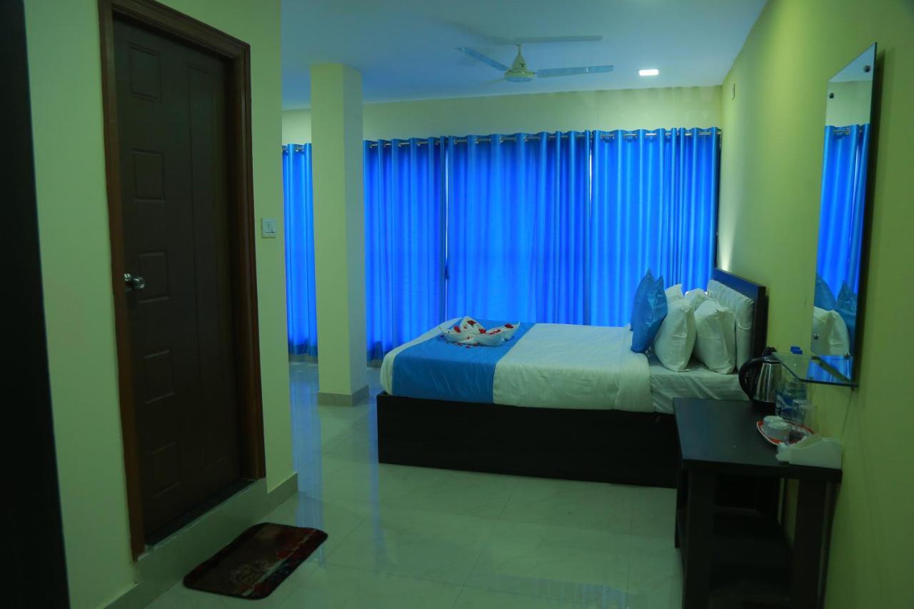 Hotel Sky Park Shamshabad Ngoại thất bức ảnh